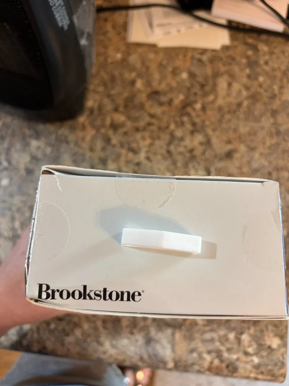 Brookstone 3 Head Rotary Shaver Lithium Cordless Rechargeable NWT